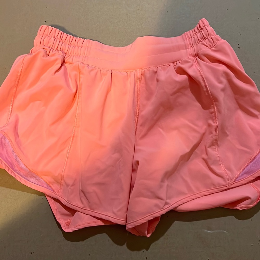 Coral lulu shorts